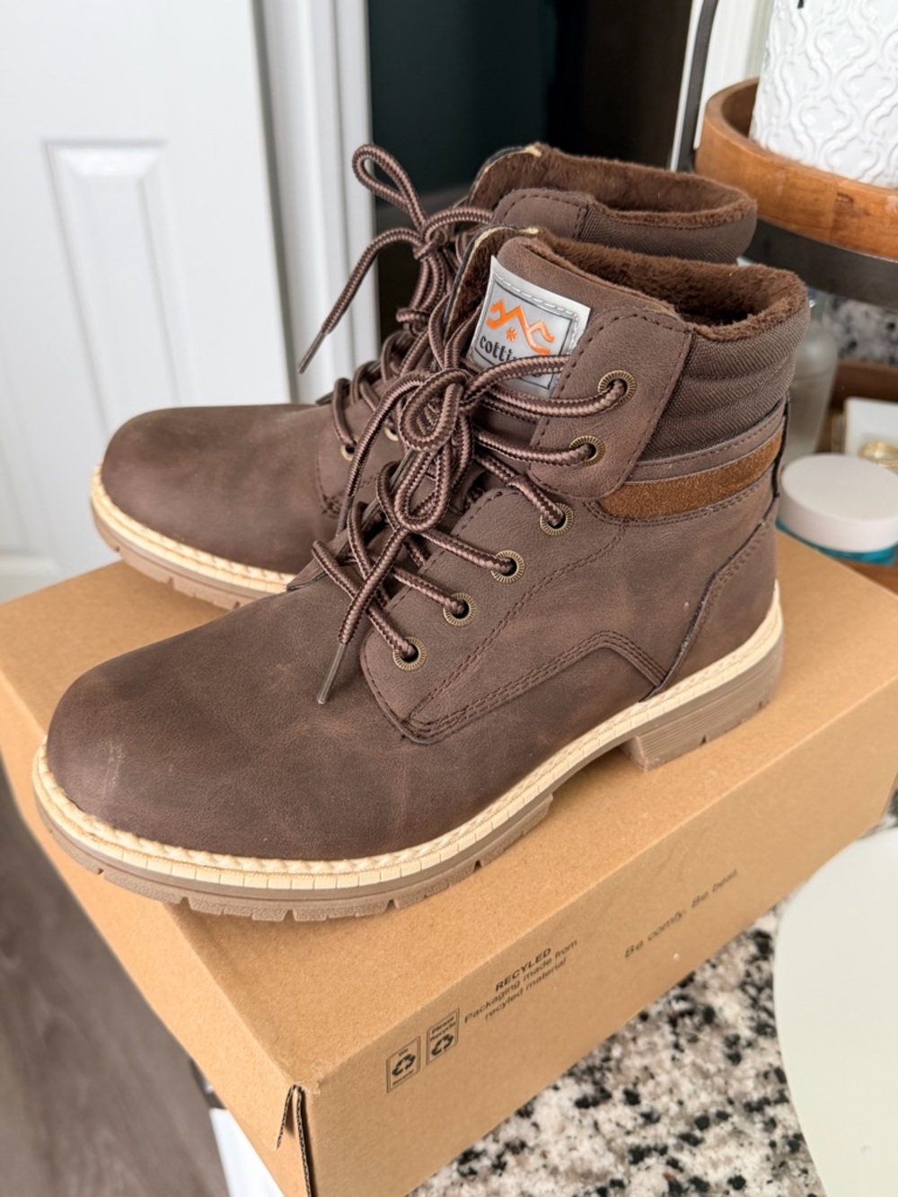 Amazon Brown Lace-Up Women's Ankle Boots